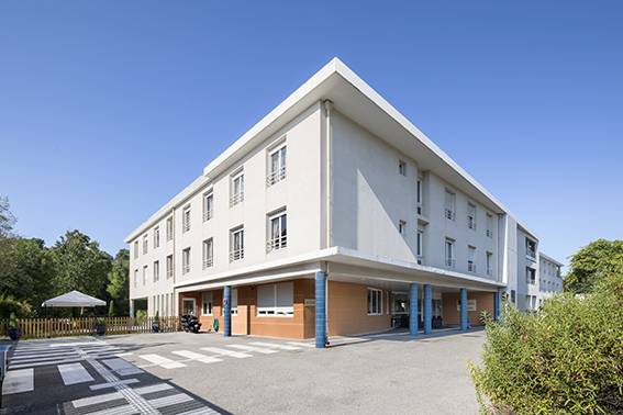 Maison de retraite pour personne dépendante à La Bouilladise