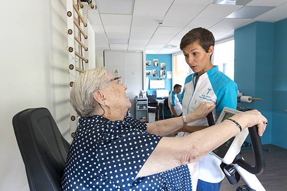 Hermès Santé, maison de retraite pour personnes âgées dépendantes propose la kinésithérapie